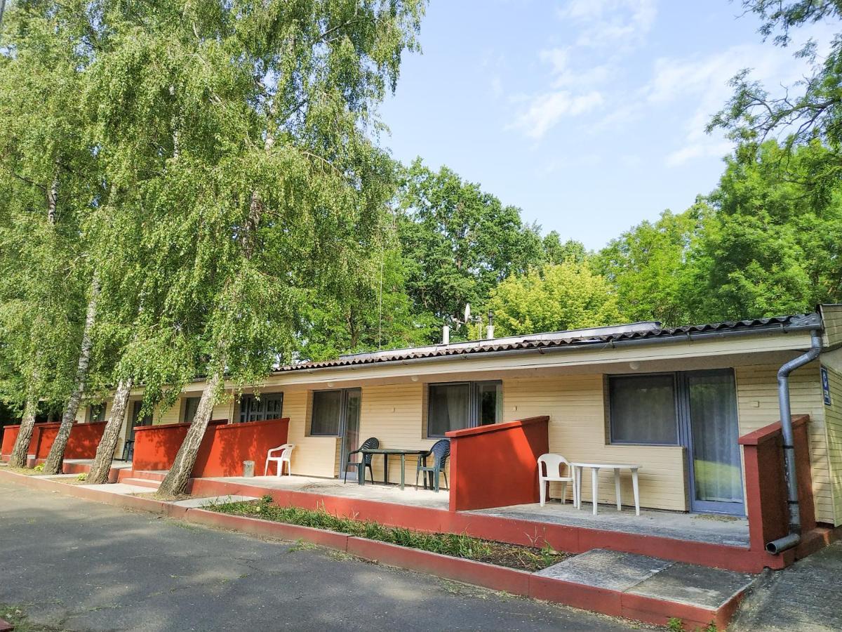 Dorcas Center&Camping Hotel Debrecen Exterior foto